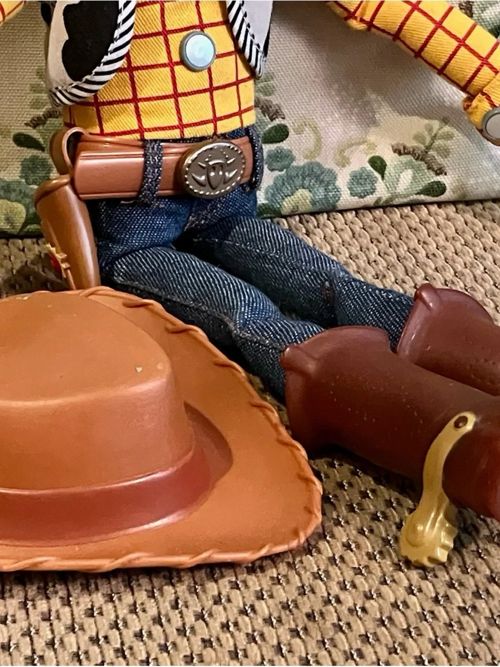 Disney Store Toy Story Woody Interactive Talking Action Figure – 15” Pull String